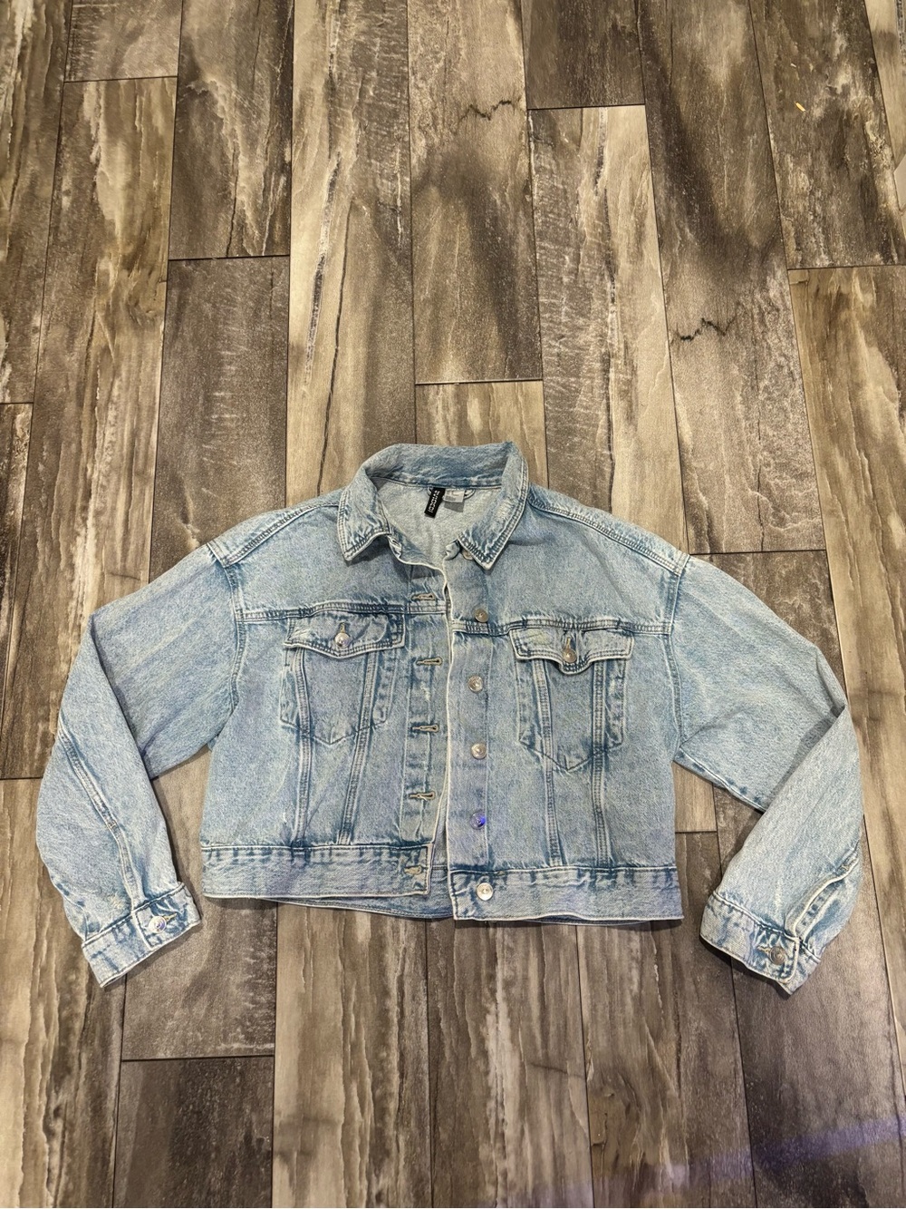 H&M Divided Women's Denim Blue Cropped Jean Jacket Sz M